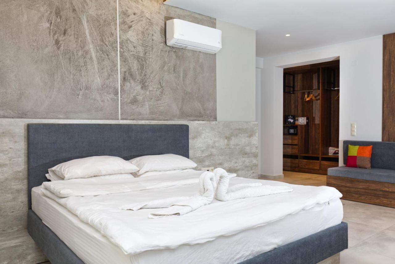 San Antonio Hotel خيرسونِسوس المظهر الخارجي الصورة